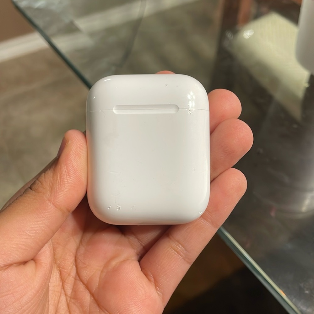 AirPods